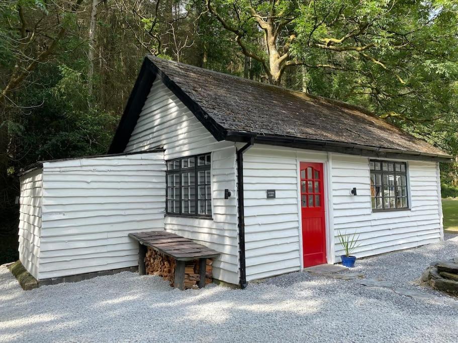 Eglwys-Fach Cuckoo Cabin, Tyn Y Cwm מראה חיצוני תמונה